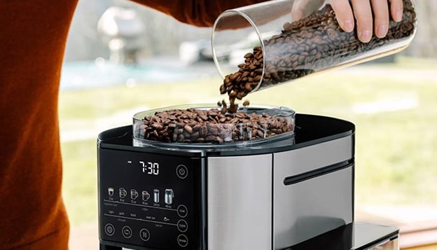 چرا قهوه رقیق میشه؟ (7 علت اصلی + راه حل)